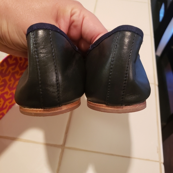 Tory Burch Chelsea Ballet Flats - Picture 9 of 9